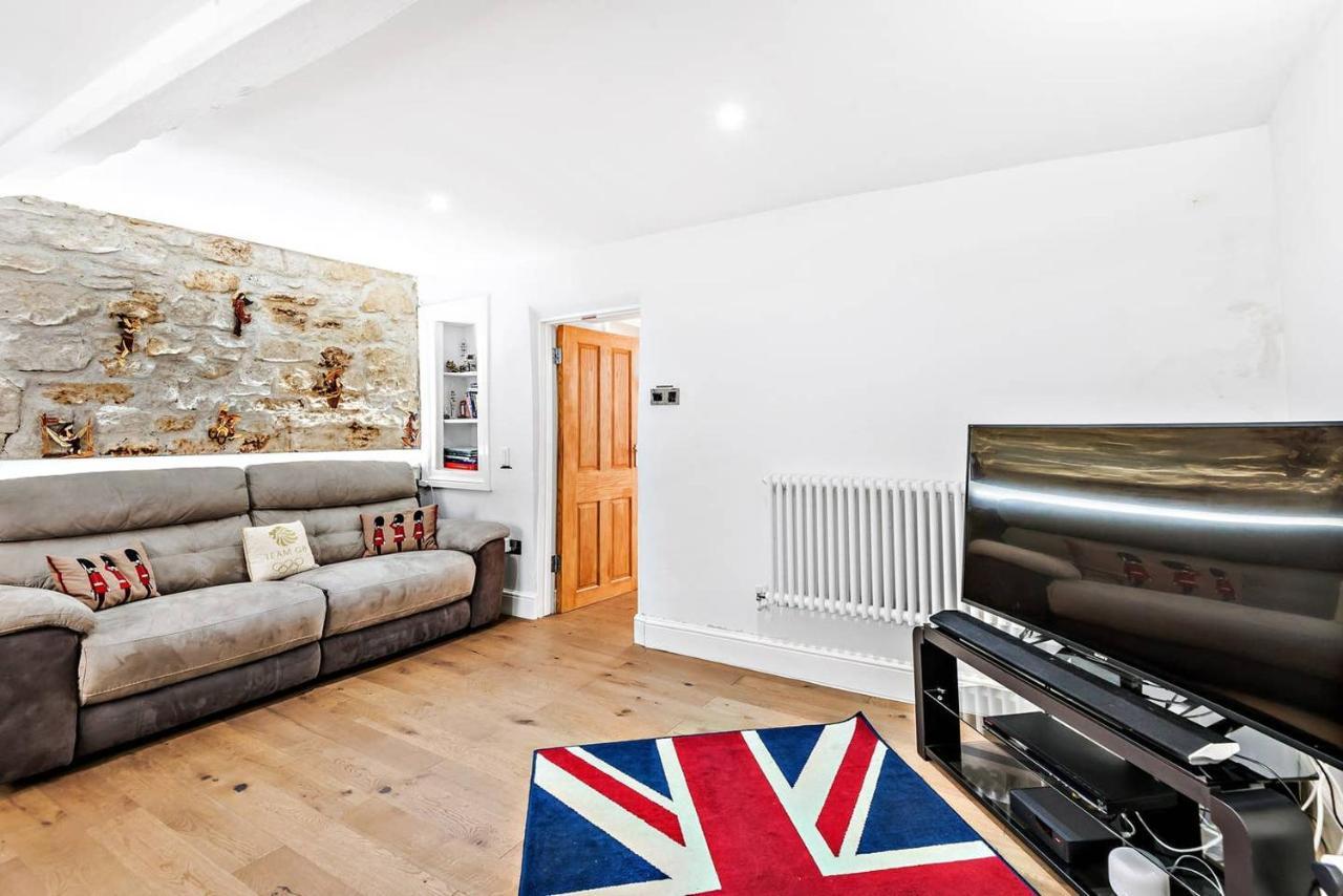 Modern, Chic 3Br Townhouse In Central Oksford Zewnętrze zdjęcie